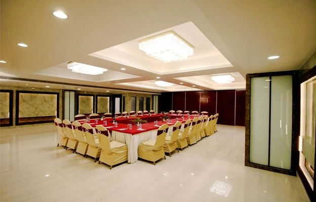 budget hotels in pinnacle by 1589 hotels lucknow